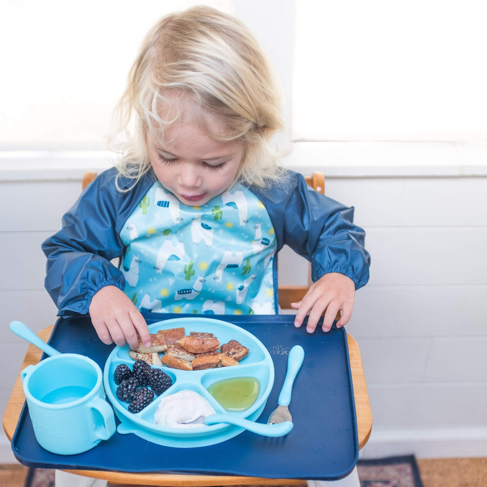 Durable silicone construction of the Green Sprouts cup.