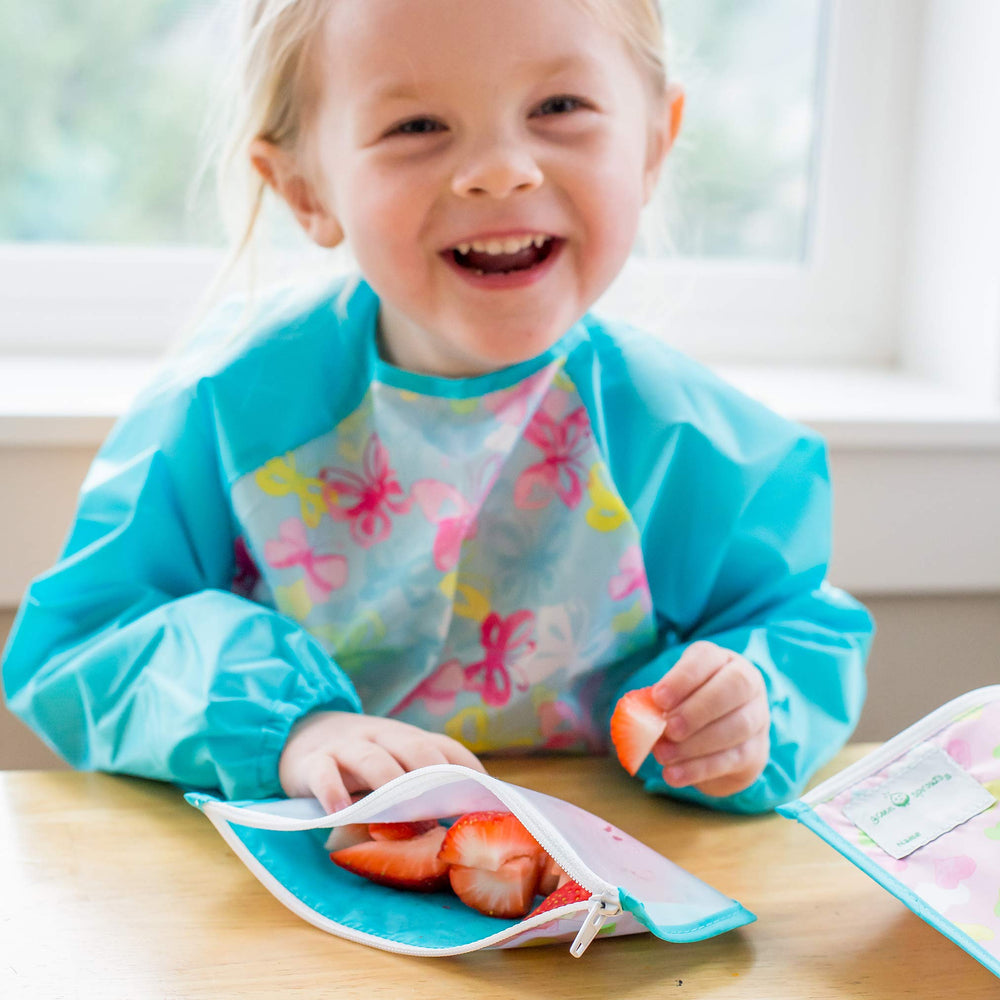Green Sprouts multi-use bib suitable for playtime and water activities