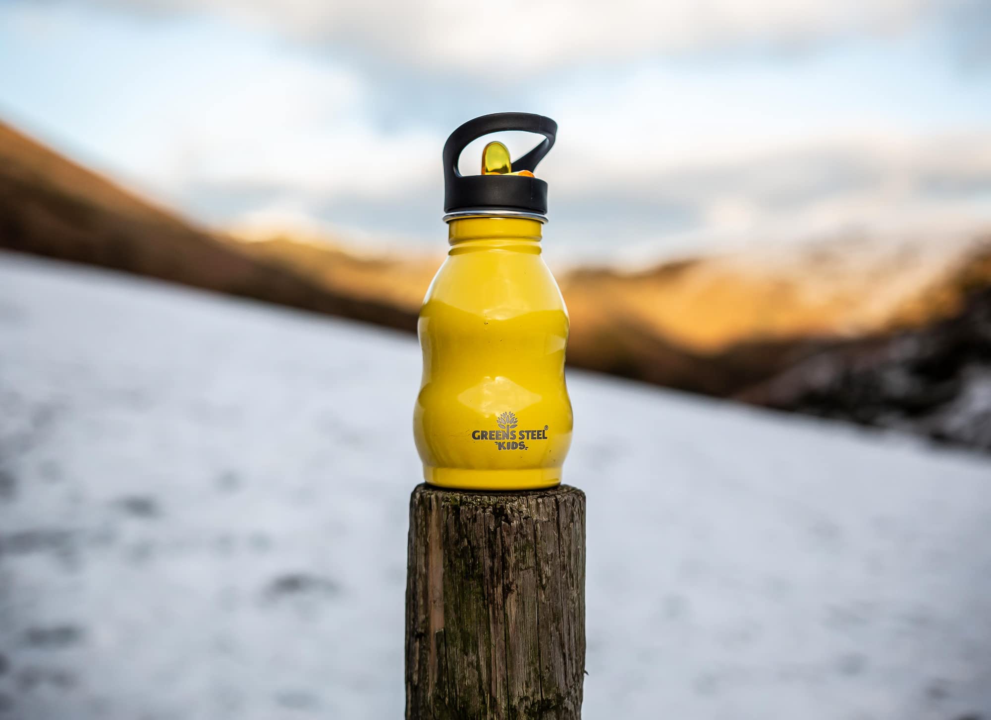 Greens Steel with straw included supports easy, kid-friendly sipping.