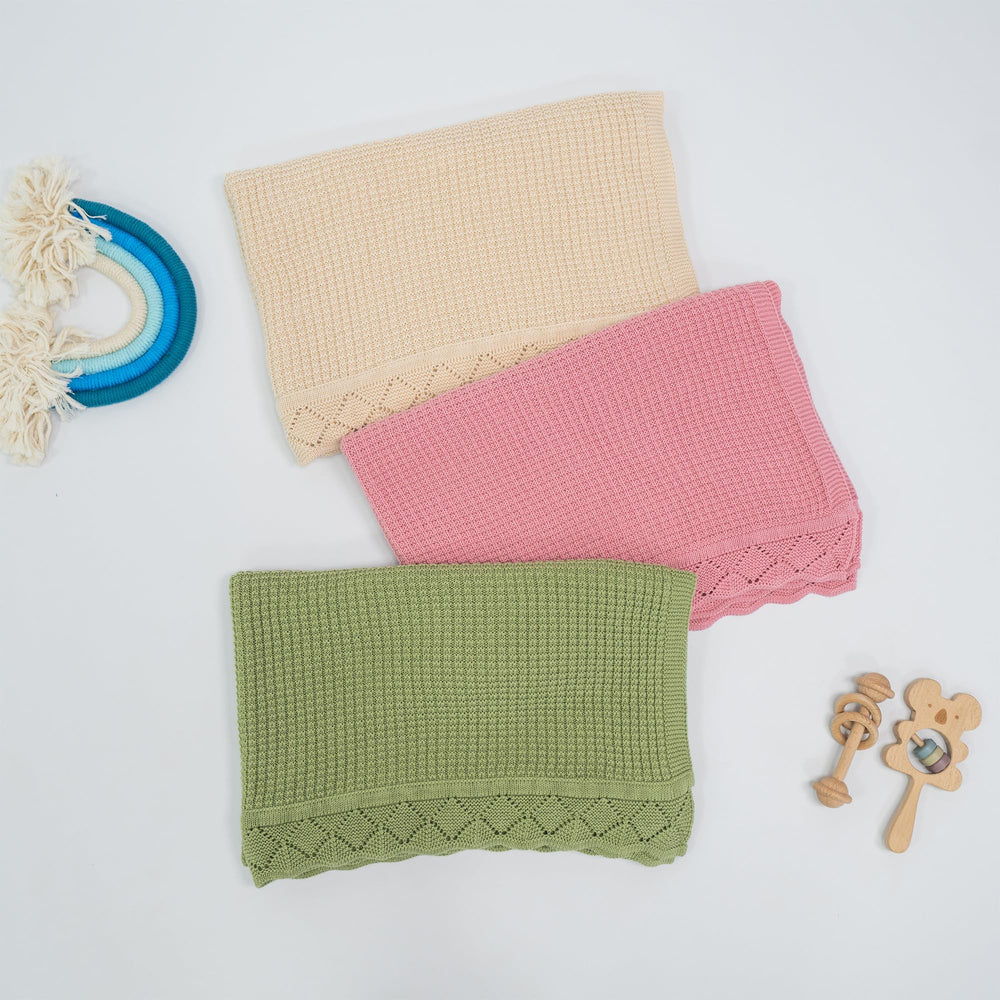 Grewear waffle weave enhances airflow for comfortable baby time