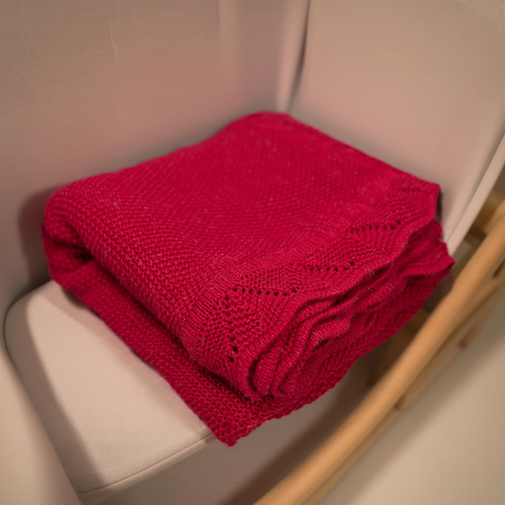 Grewear Baby Knit Blanket gift-ready design suits baby showers.