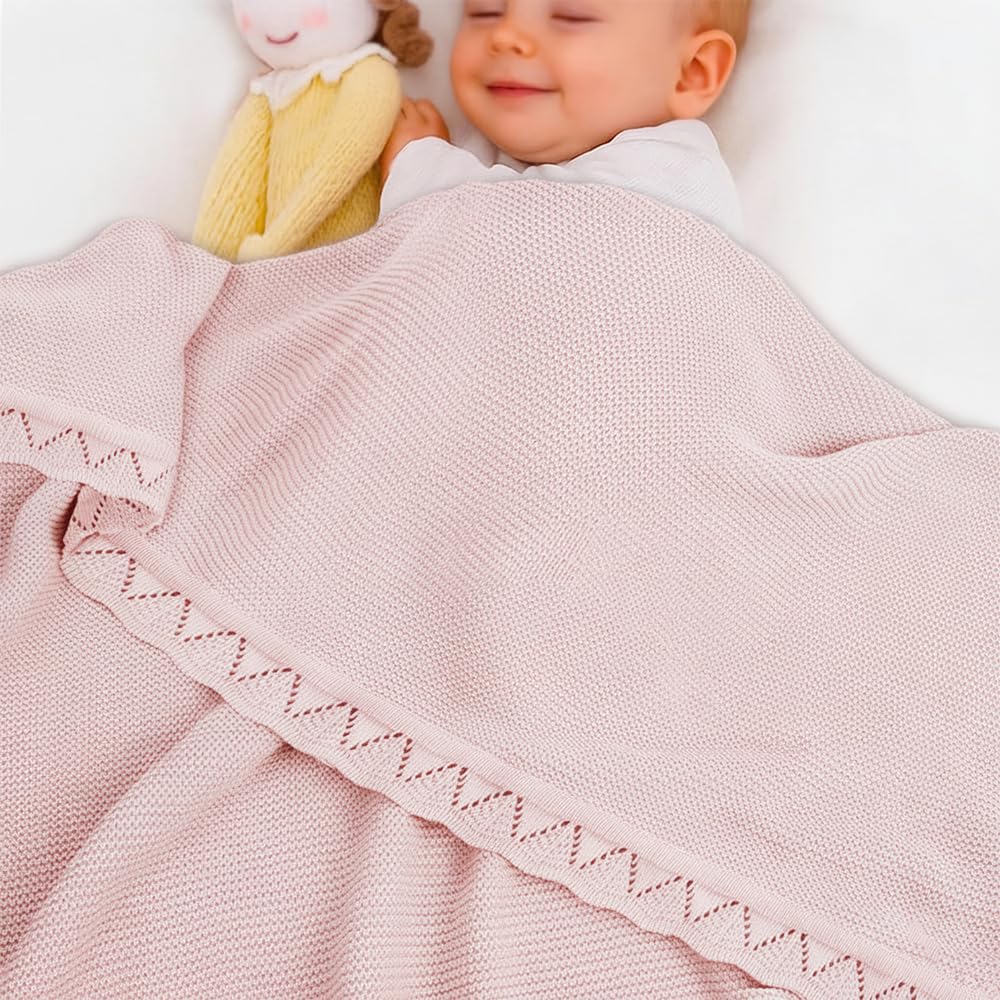 Grewear baby knit blanket with scallop border for gentle newborn warmth