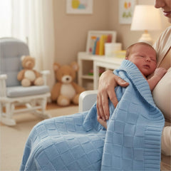 Grewear Baby Knit Blanket soft-touch fabric delivers gentle comfort for delicate skin.