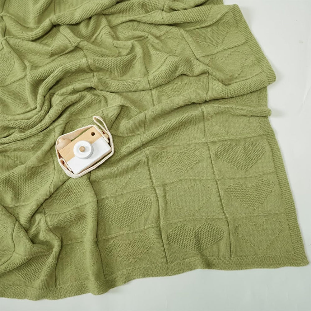 Grewear blanket works well as a versatile travel companion.