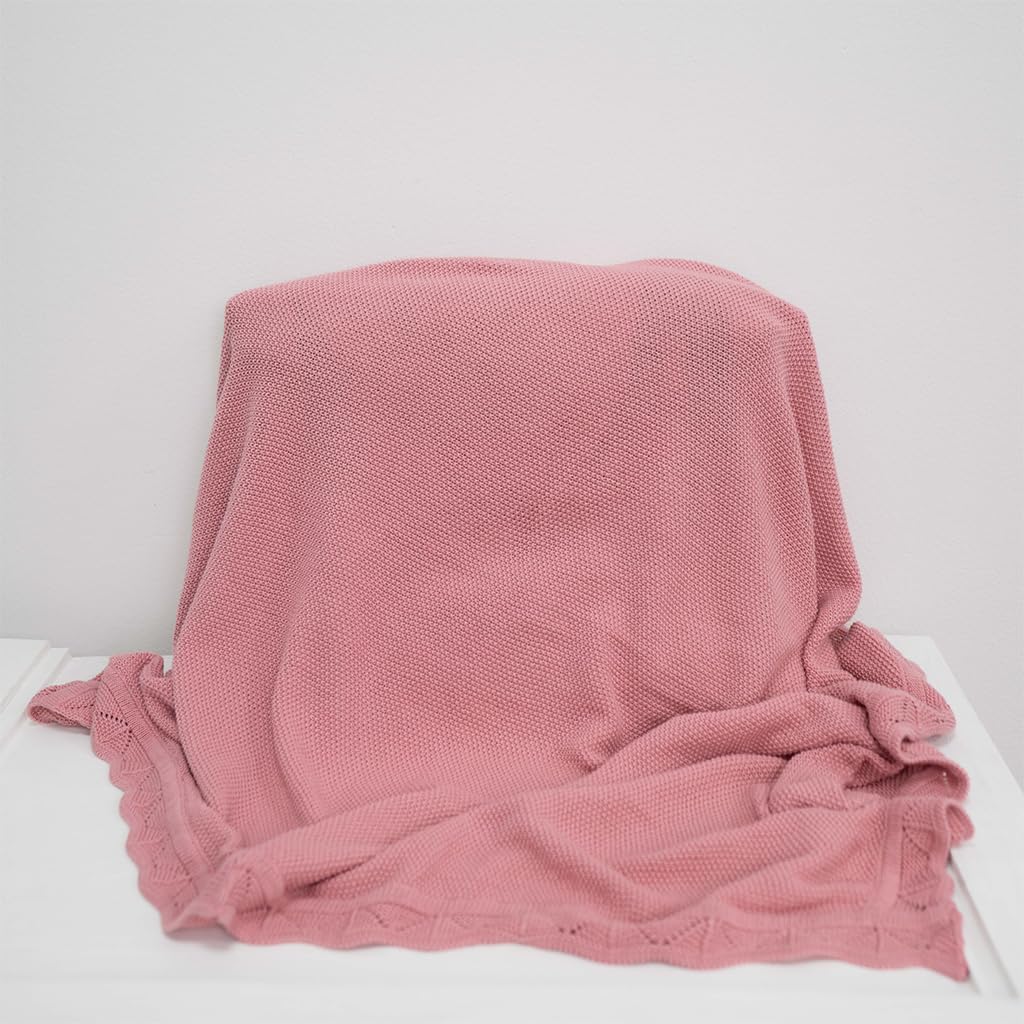 Grewear baby knitted blanket ideal for swaddling and cuddles during stroller rides.