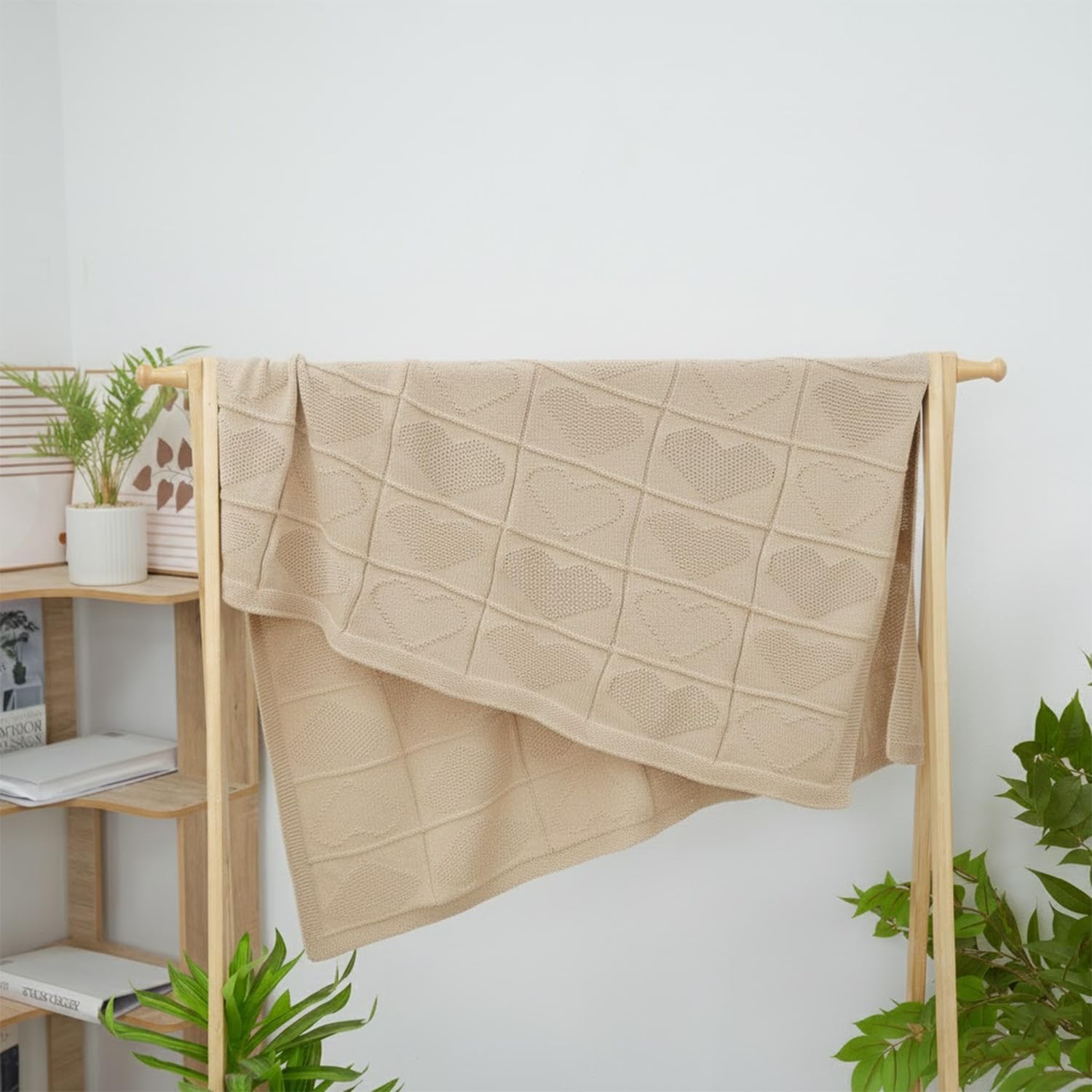 Grewear machine-washable baby blanket remains soft after washing.