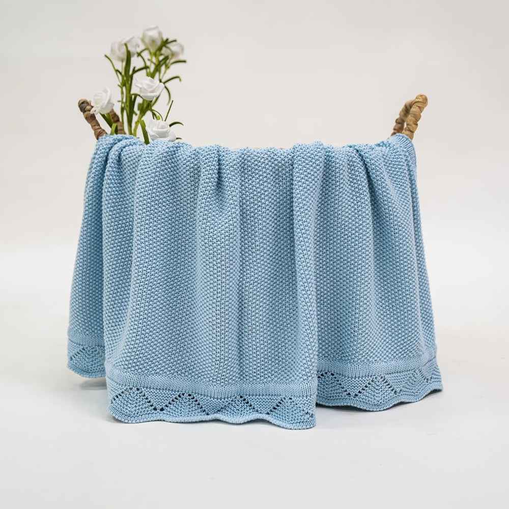 Grewear soft cotton knit blanket ideal for gentle skin and stroller rides.