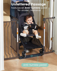 GROWNSY Mom's Choice gate shows pressure-mounted design with red indicator