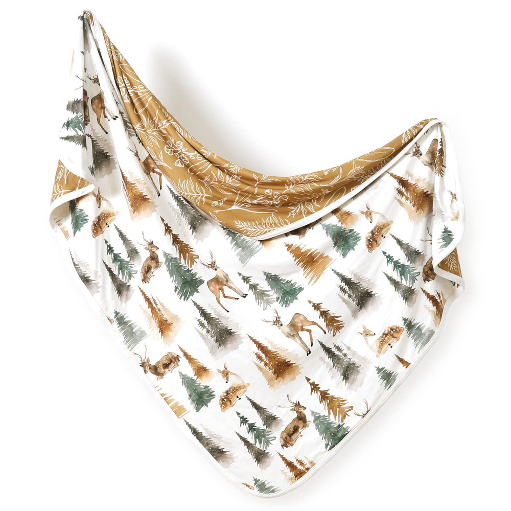 GRSSDER deer-pattern baby blanket folded for nursery warmth and style.