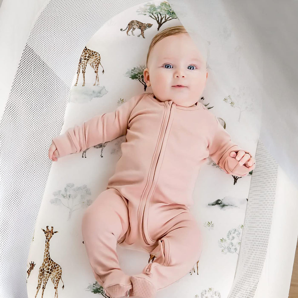 GRSSDER Savannah-pattern sheet adds playful wildlife design to nursery decor.