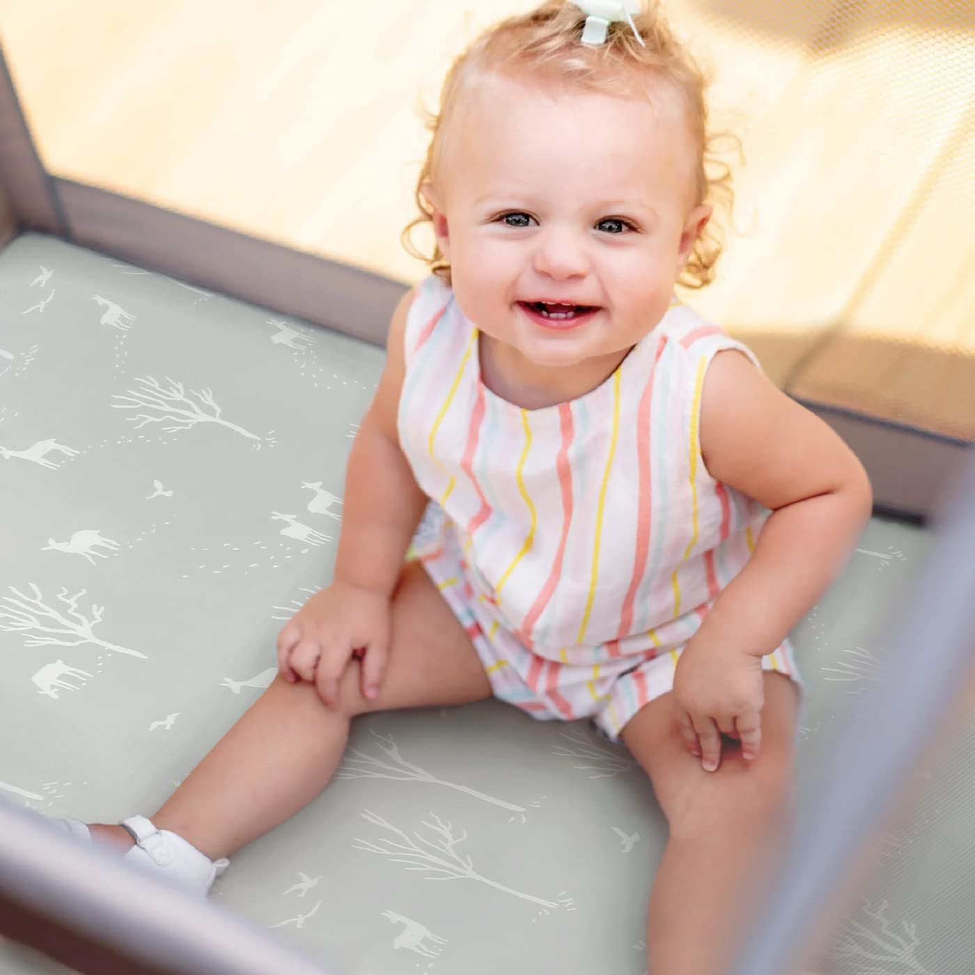 GRSSDER machine-washable care simplifies tidying after spills and messes.