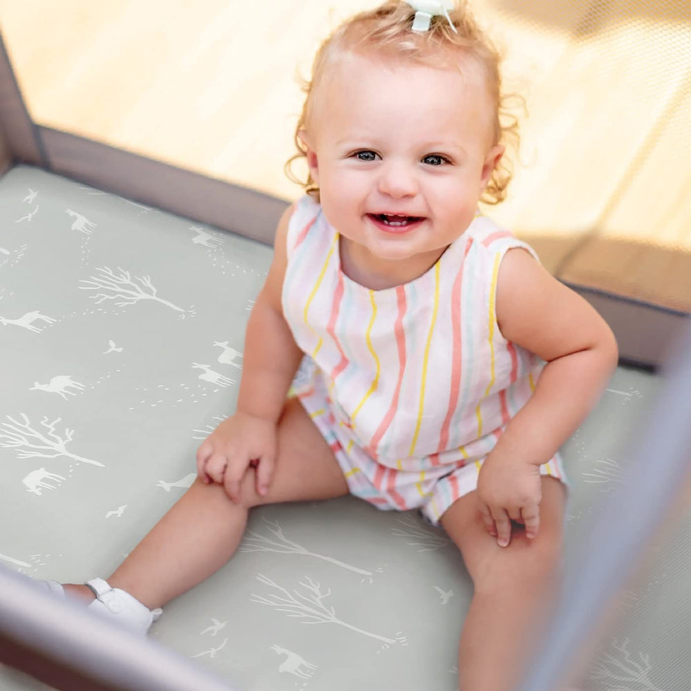 GRSSDER machine-washable care simplifies tidying after spills and messes.