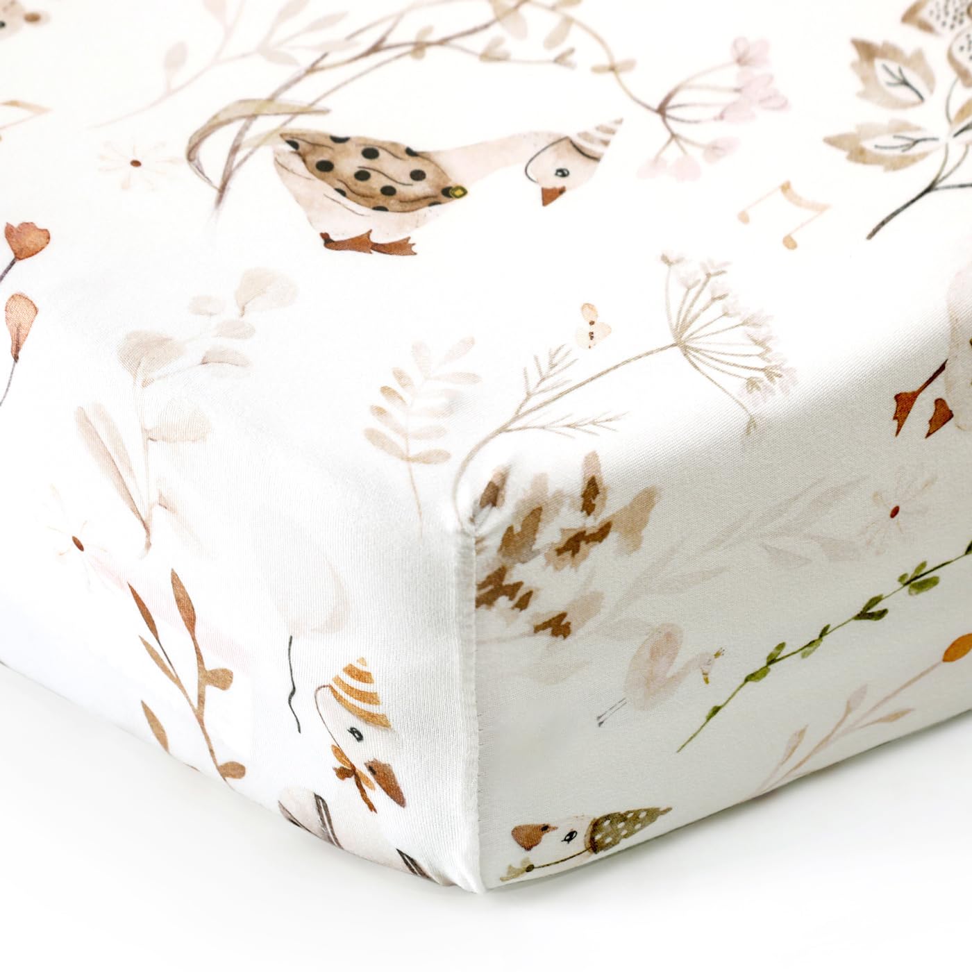 GRSSDER machine-washable crib sheet simplifies laundry and care