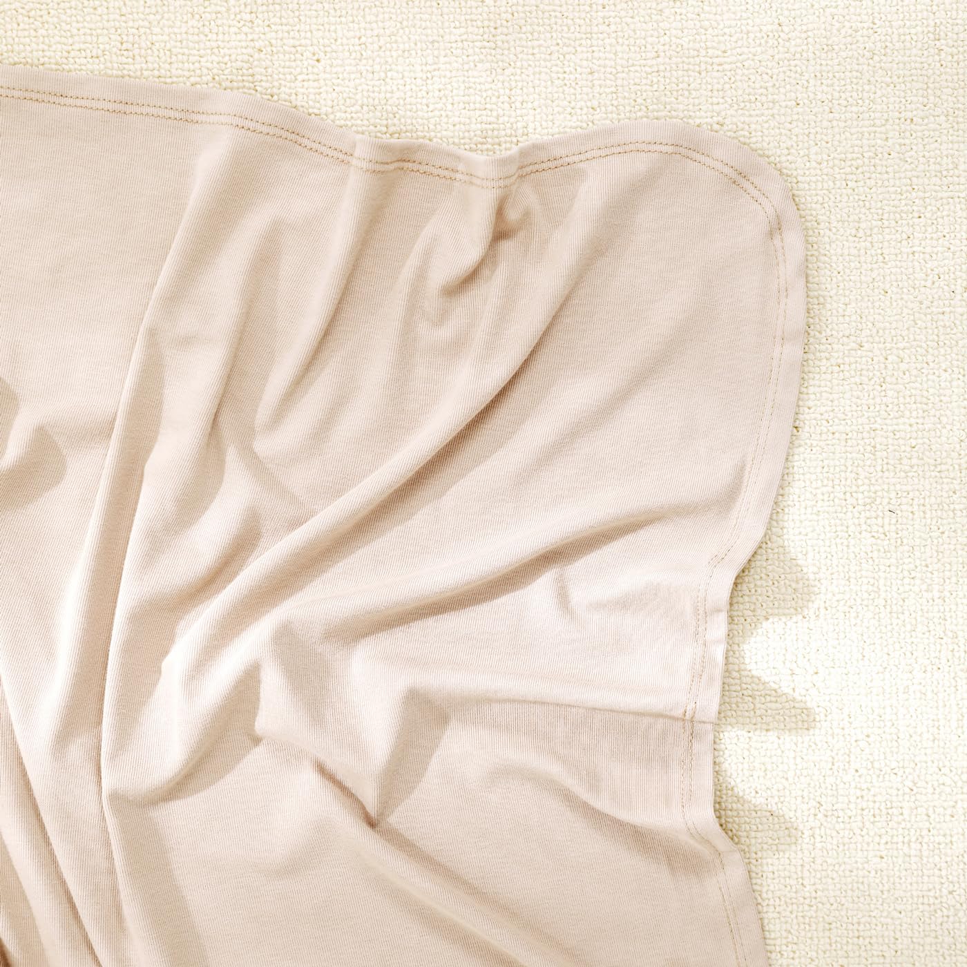 GRSSDER soft jersey fabric close-up highlight comfortable, breathable texture.