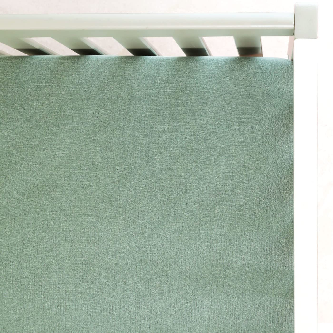 GRSSDER soft-muslin-crib-sheet-1-pack delivers gentle comfort for delicate baby skin.