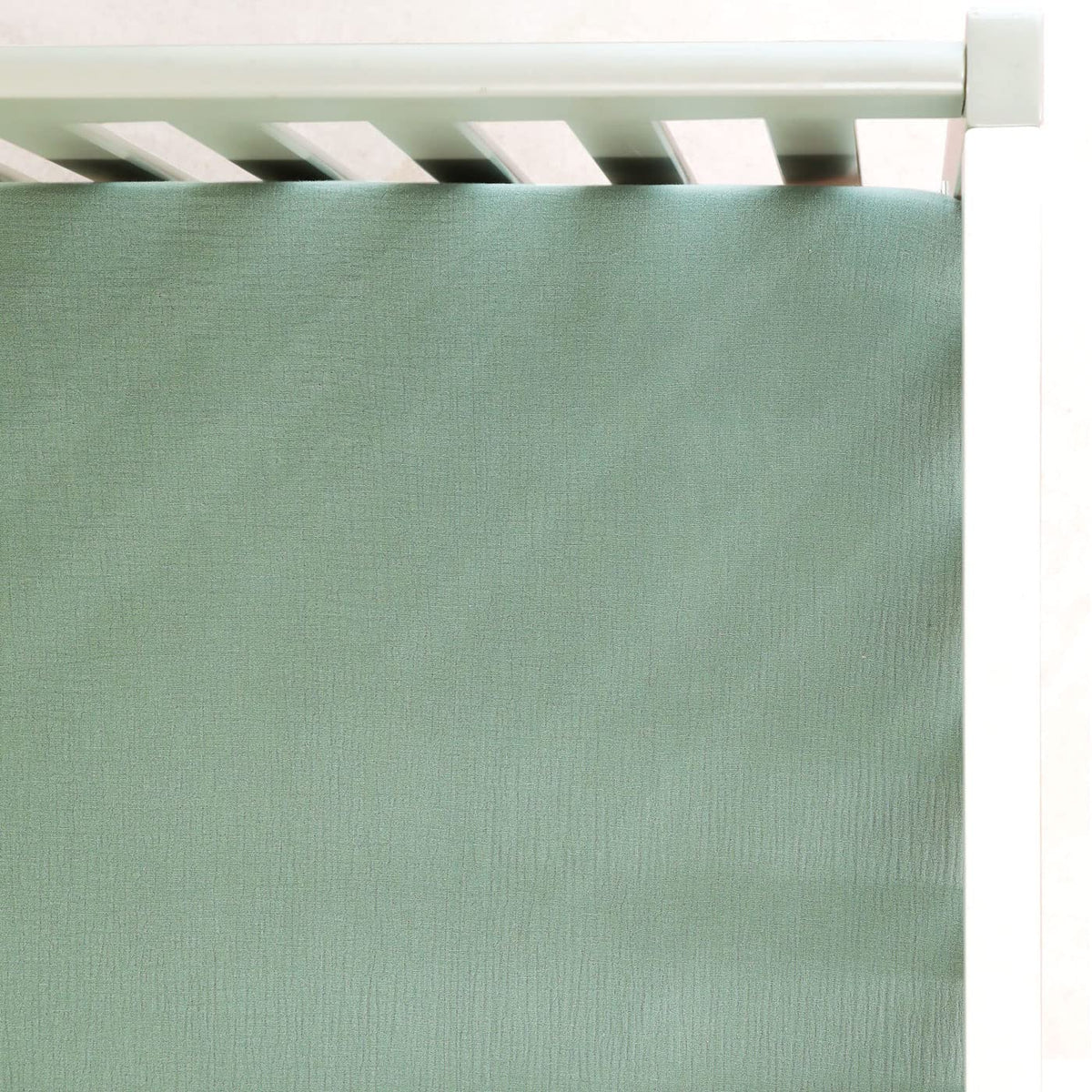 GRSSDER soft-muslin-crib-sheet-1-pack delivers gentle comfort for delicate baby skin.
