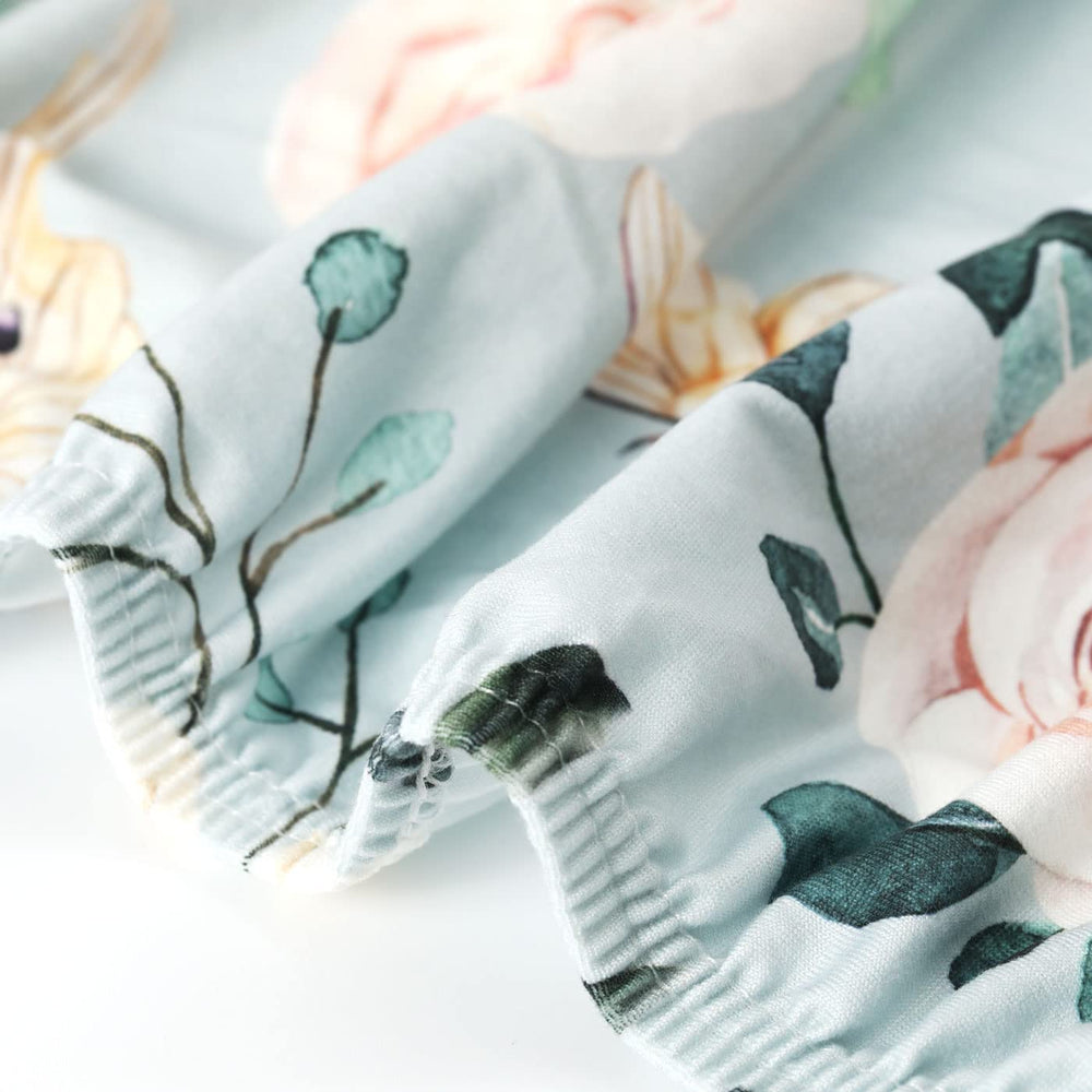 GRSSDER two-pack sheets provide easy spare for quick changes.