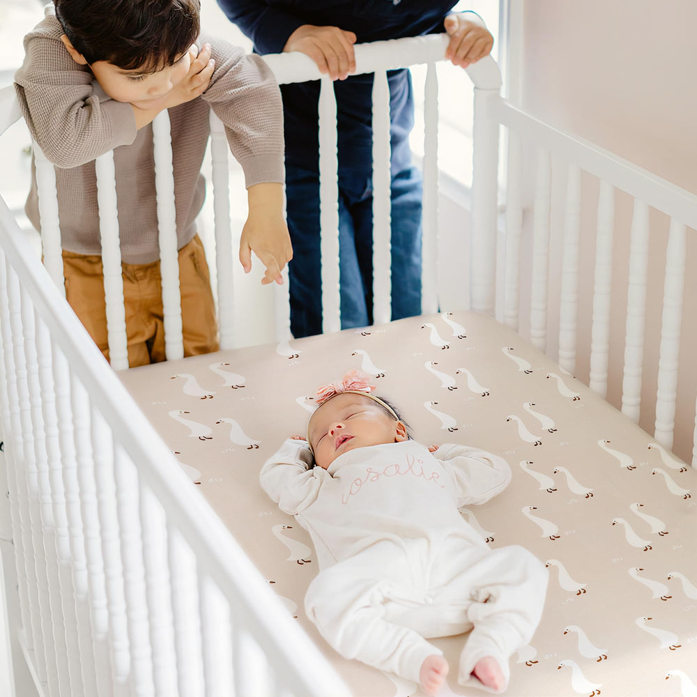 GRSSDER stylish patterns enhance a calm, coordinated nursery look