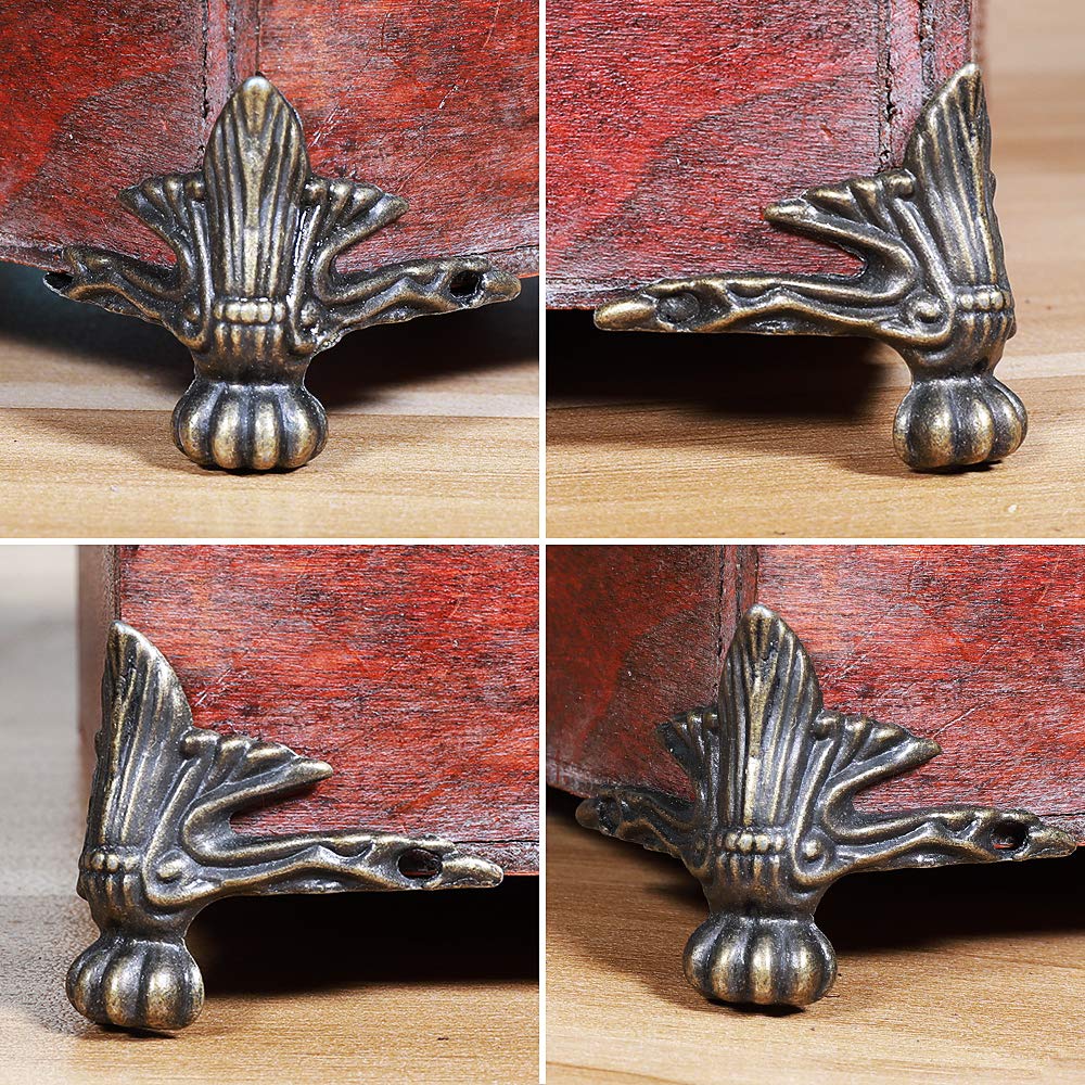 GTHER treasure chest leg bronze offers classic look and bottom protection.