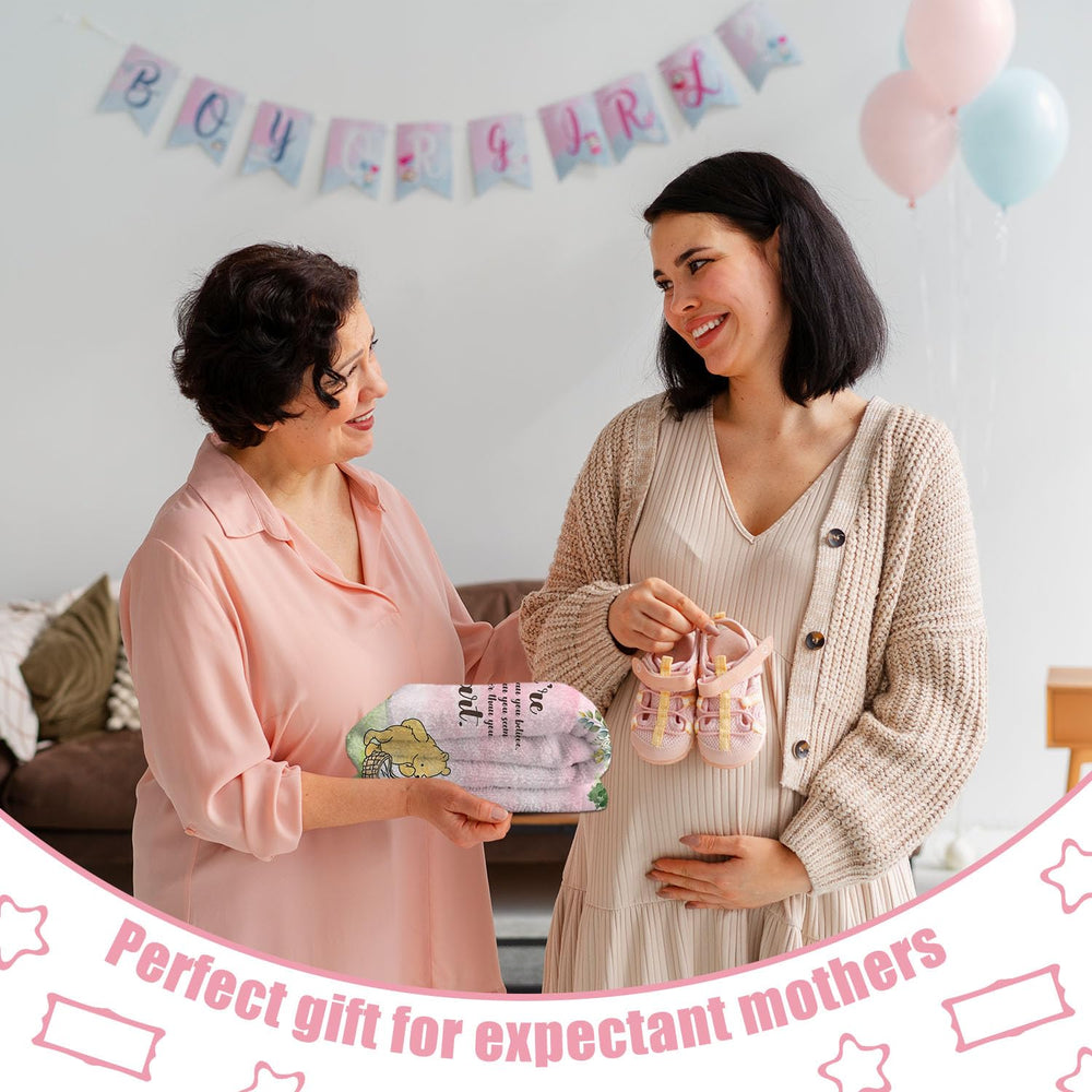 Guawubiang Winnie baby shower decoration setup complements photos and keepsake albums.