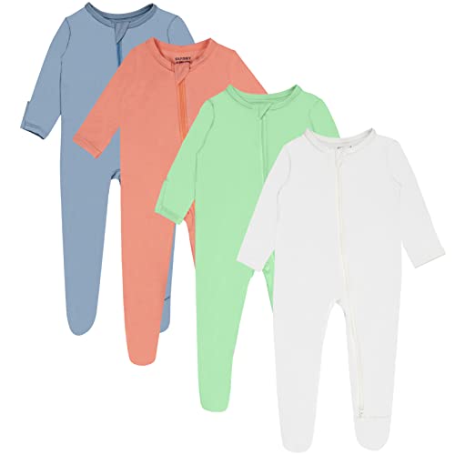 GUISBY zip-tab neckline detail supports skin comfort during bedtime changes