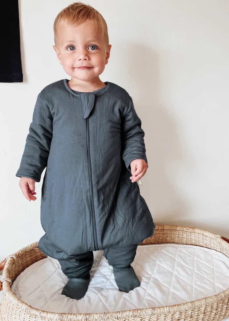 GUNAMUNA easy-potty-zipper enables quick diaper changes