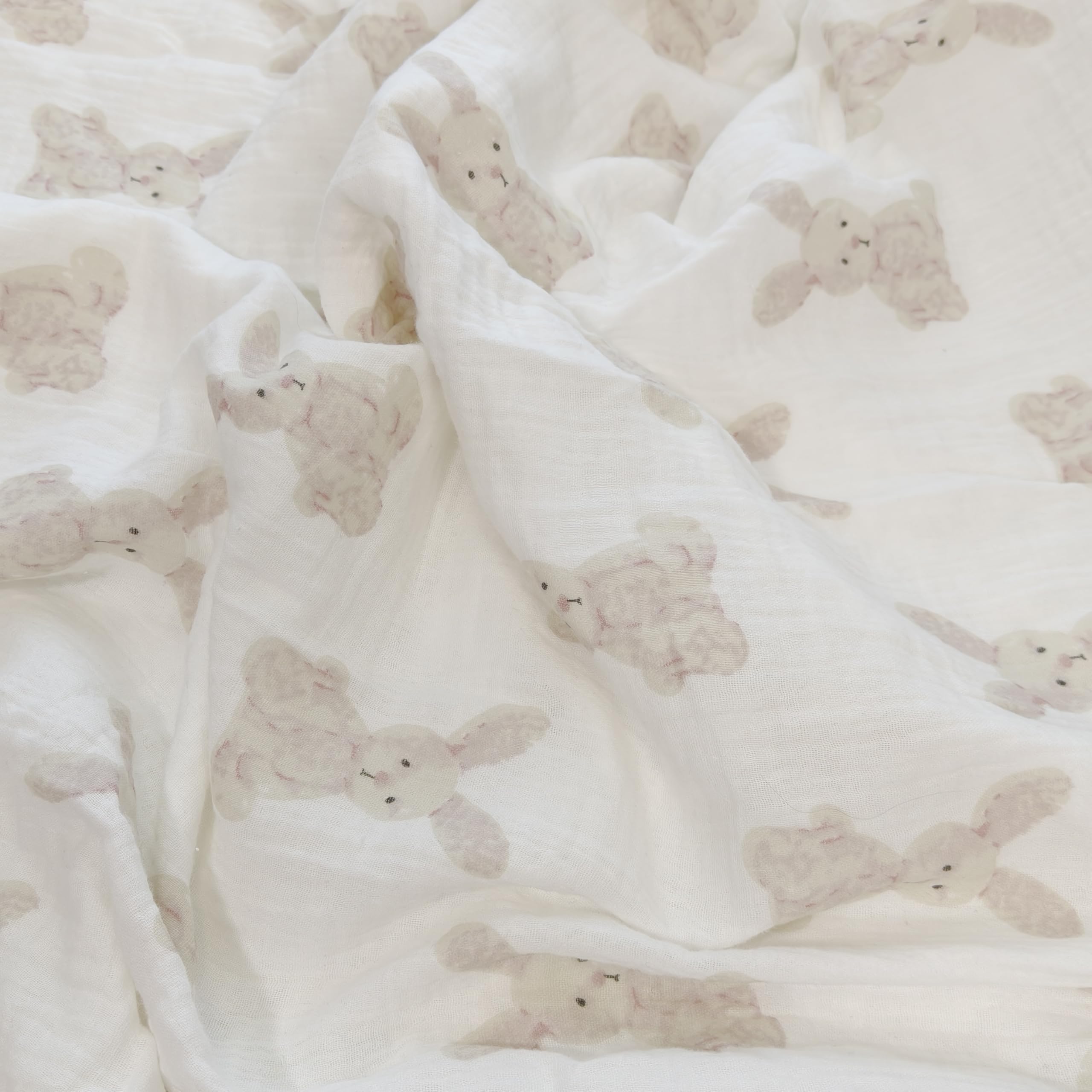 Gunnaicat 3D dotted design close-up adds tactile security for baby.