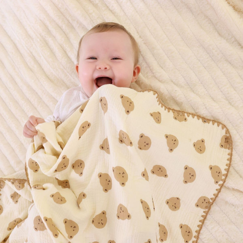 Gunnaicat bear design nursery blanket ideal for cuddles and car rides.