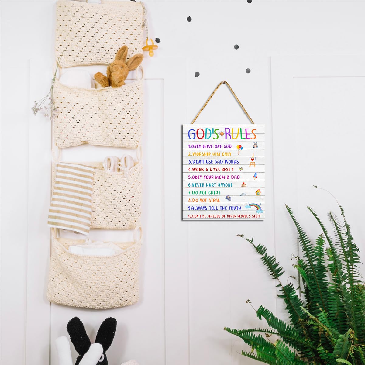 Gwisml Baby shower gift wall decor offers a thoughtful keepsake for families