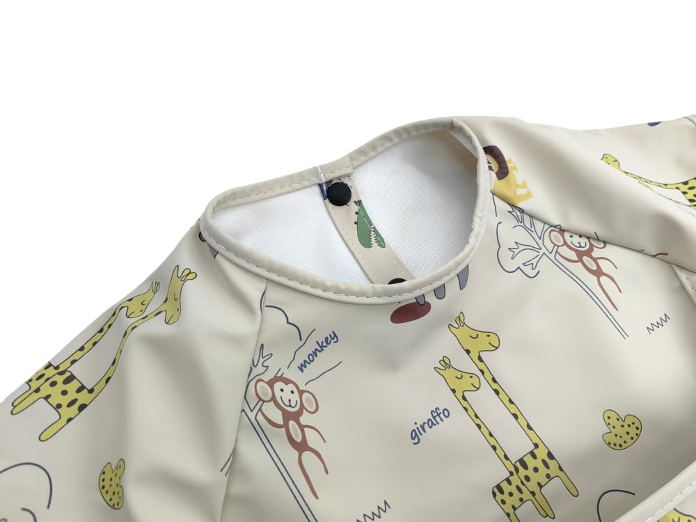 GZMM soft, lightweight baby bib prioritizes comfort during feeding