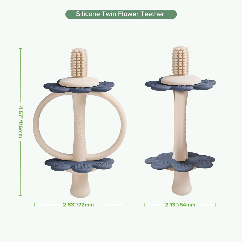 Haakaa teething toy is simple to sterilize between uses.