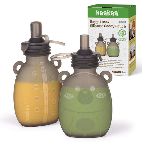Haakaa Happii Bear Goody Pouch bear-face design invites kids to snack on homemade foods.