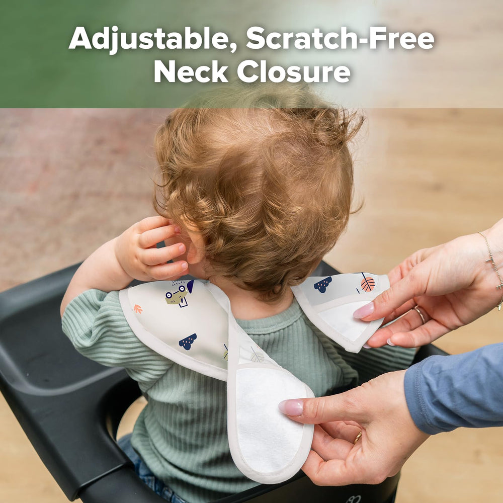 haakaa Mess Proof Baby Bib adjustable-neck ensures gentle, secure fit as babies grow.