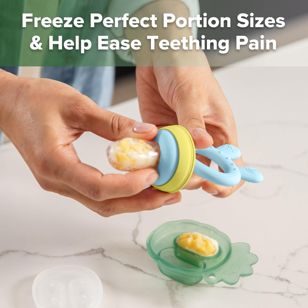 Haakaa silicone material close-up highlights BPA-free safety and soft texture.