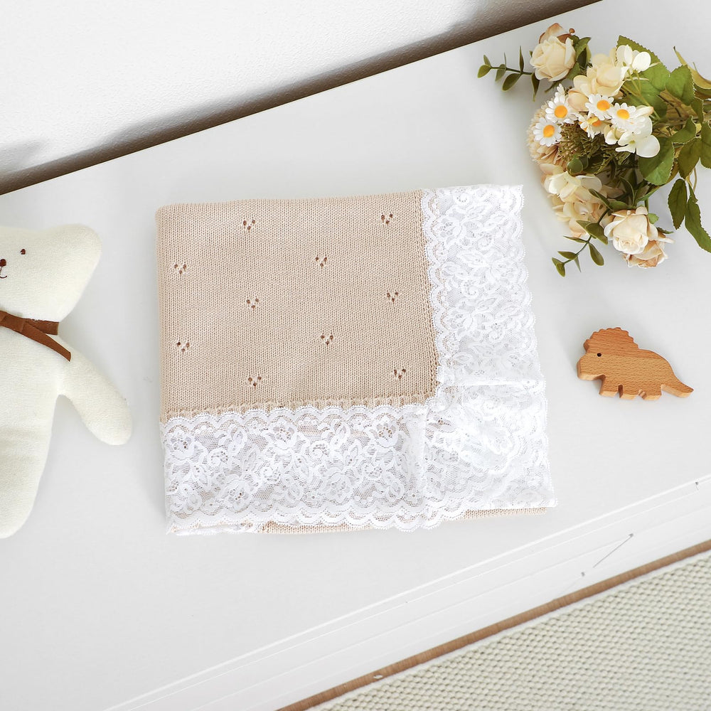 Hadetoto baby blanket 40x32 inches providing cozy coverage for stroller walks.