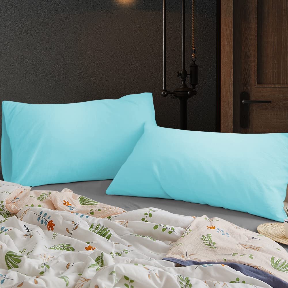 Hadi Bedding Egyptian cotton pillowcase closeup weave highlights breathable, wrinkle-resistant fabric