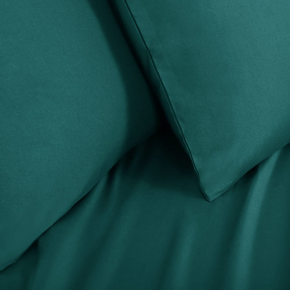 Hadi Bedding pillowcase with zipper teal keeps travel pillow secure during travel