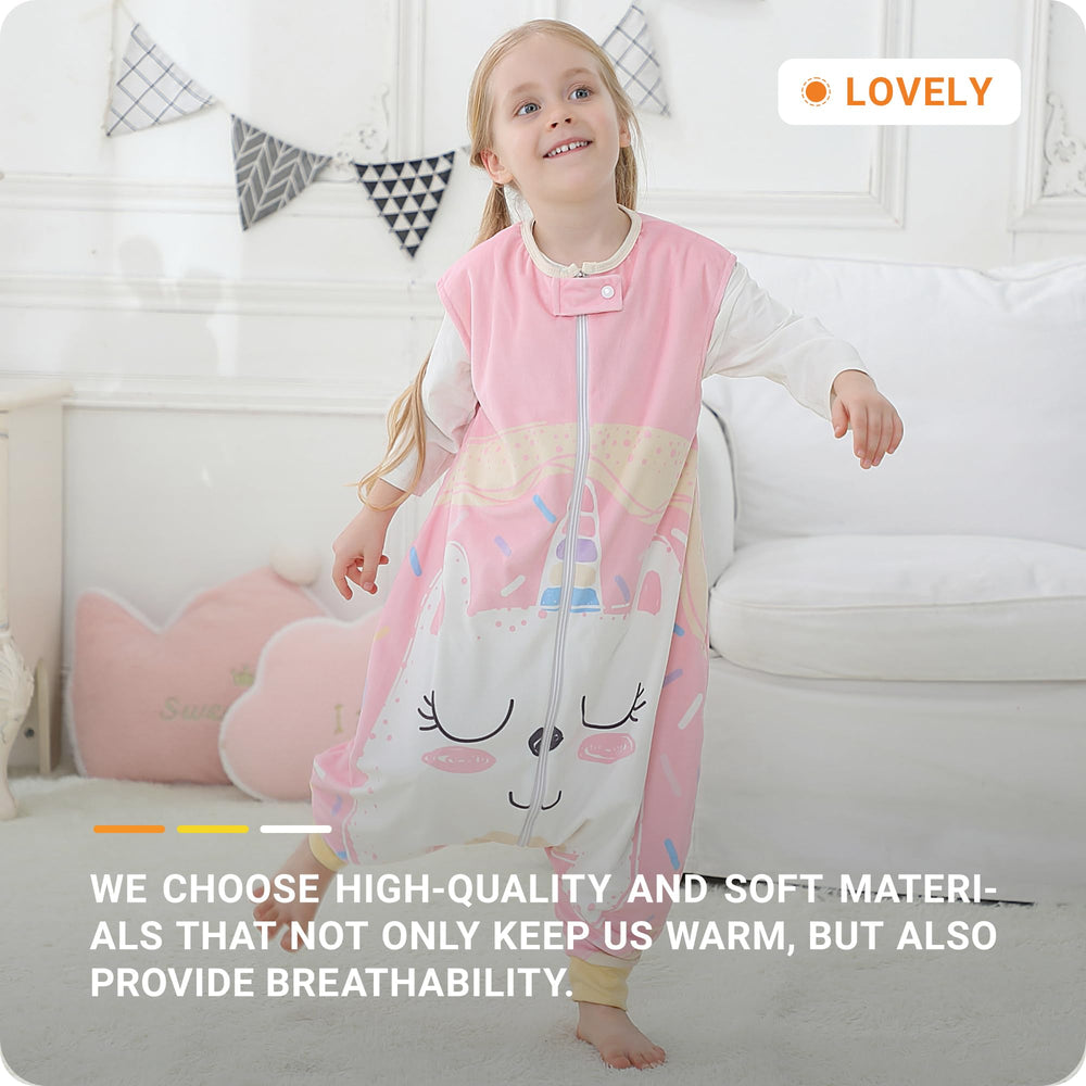 HAHASHOW top zip safety design protects chin during dressing and changes