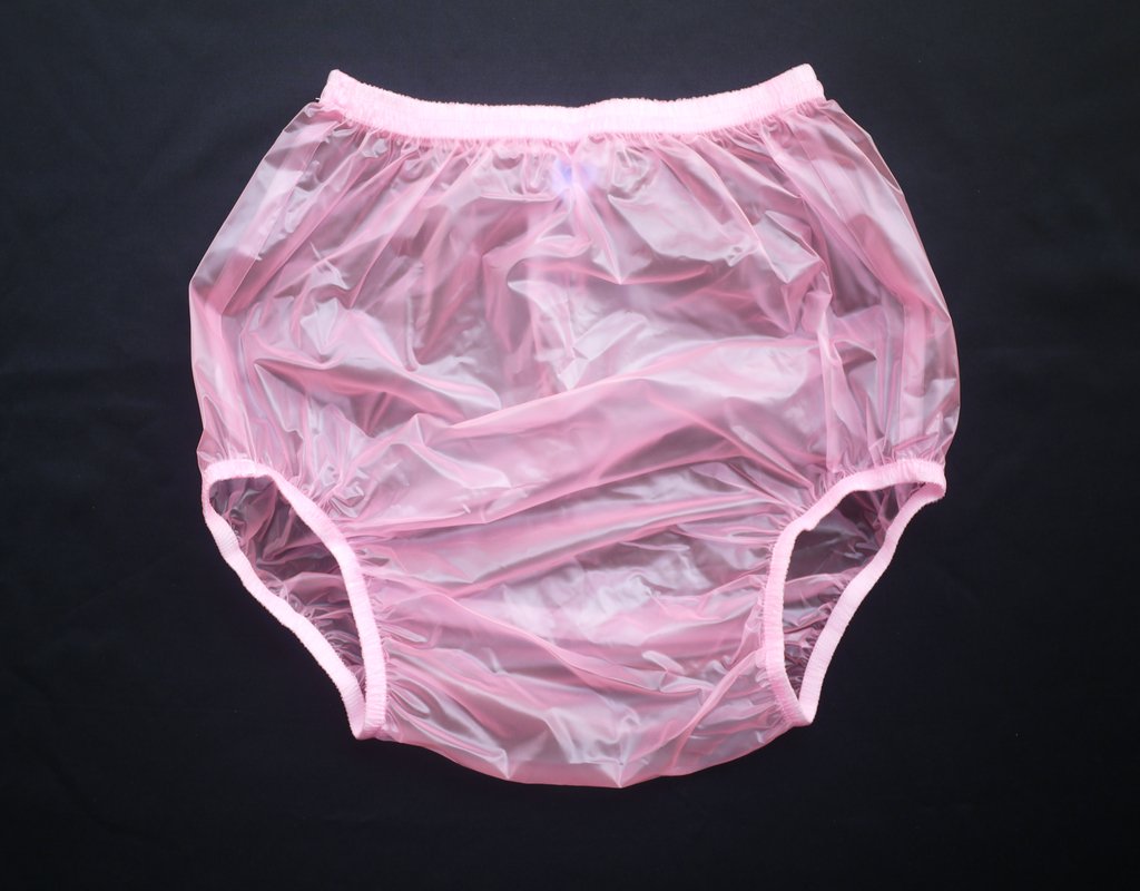 Haian pants offer a loose crotch area to fit diapers.