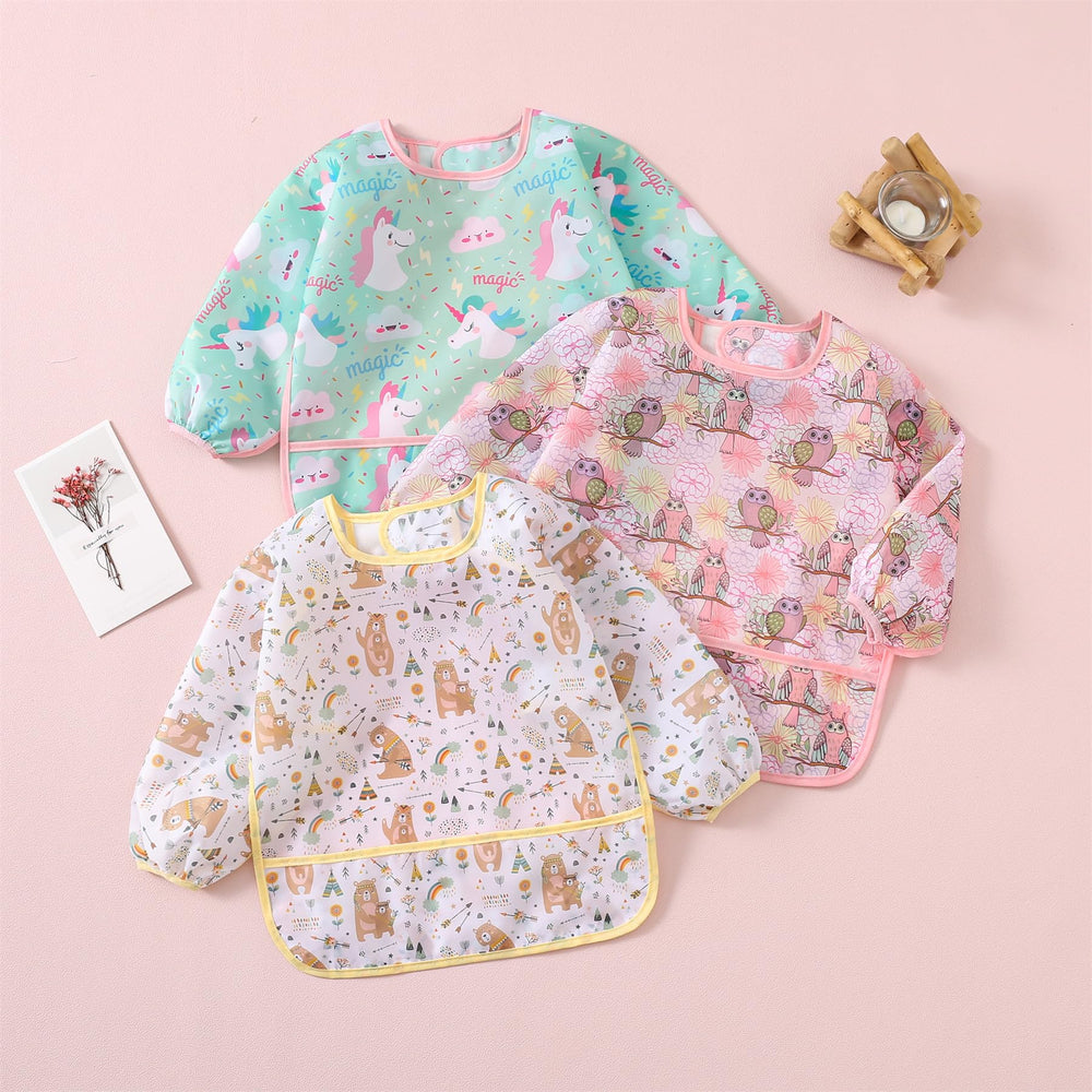 HaimoBurg bibs are easy to clean and quick to rinse or machine wash