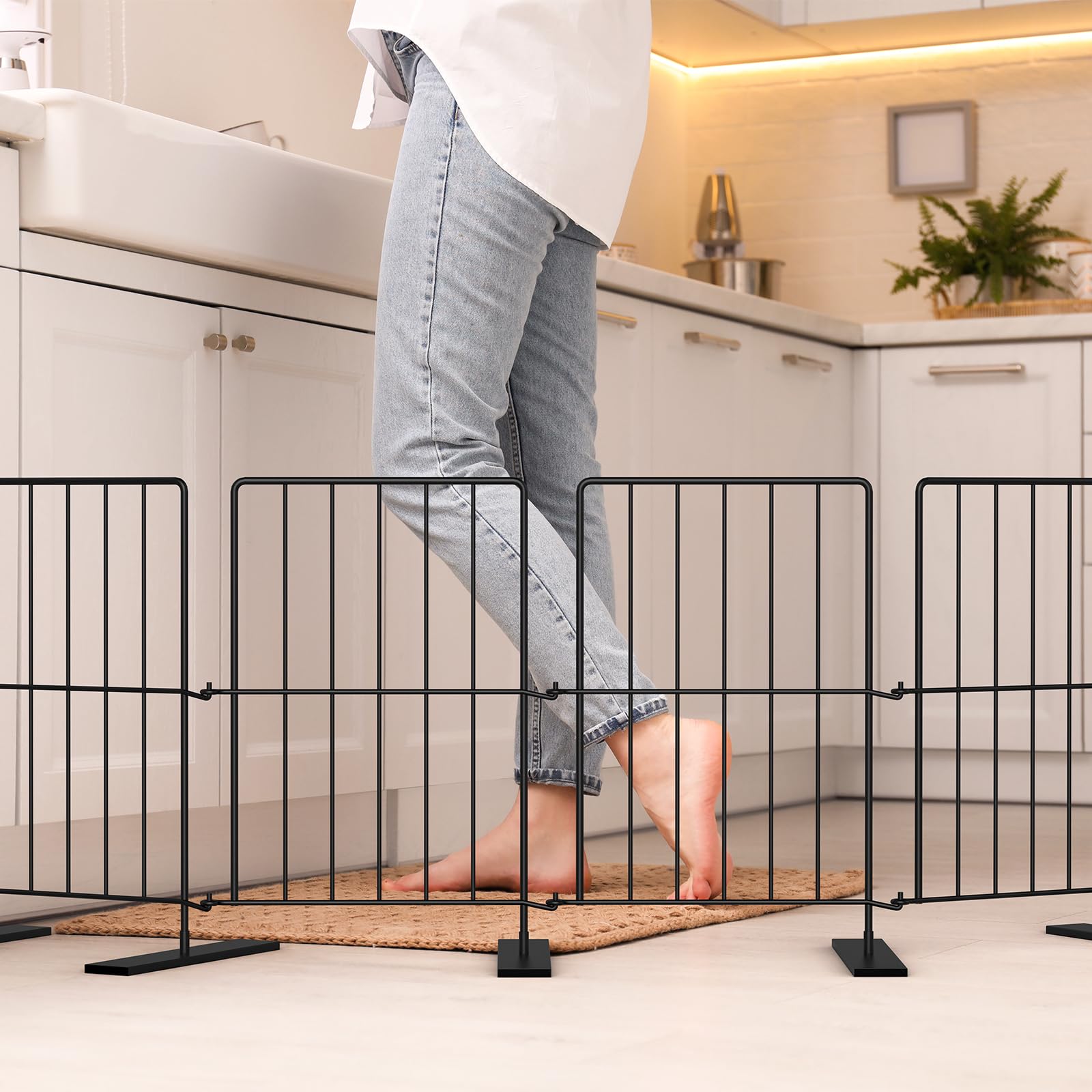 HAITRAL gate resists shaking with thick metal construction