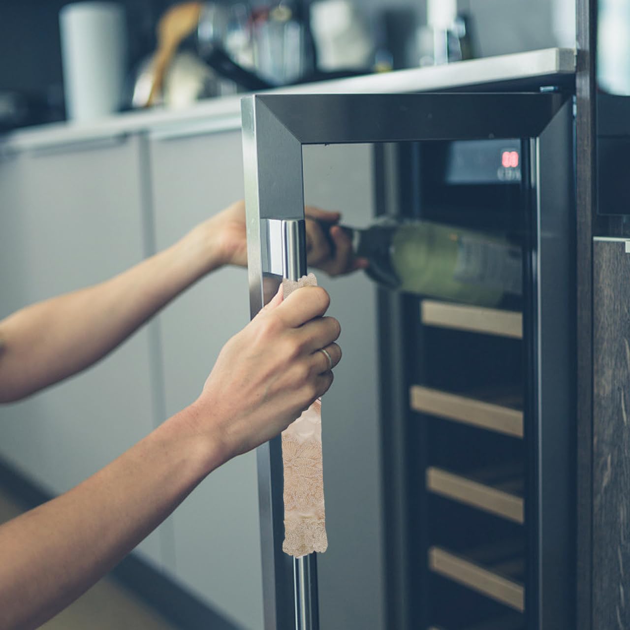 HAKIDZEL compatible with many appliance handles for quick organization