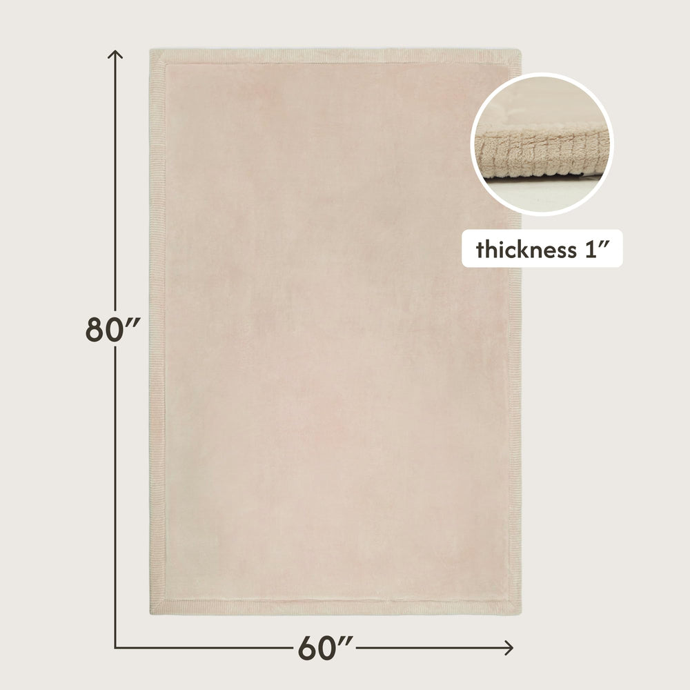 Hakuna Matte CloudSoft mat with non-slip backing on the floor.