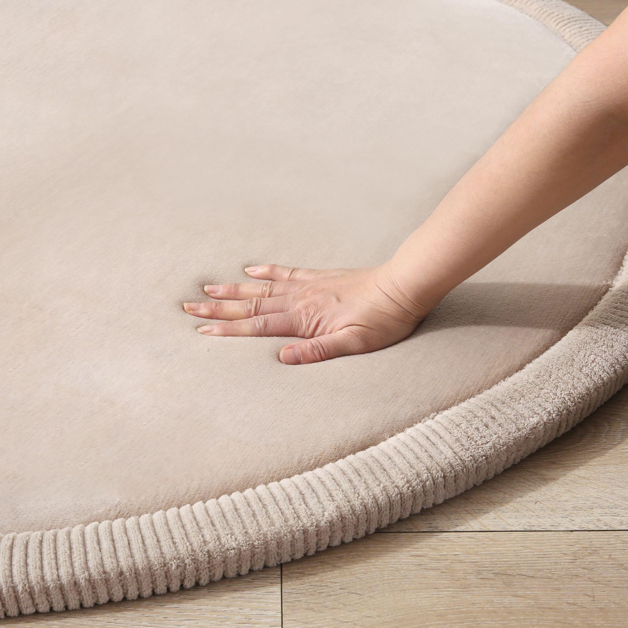 Hakuna Matte CloudSoft OEKO-TEX certified materials ensure safe playtime.