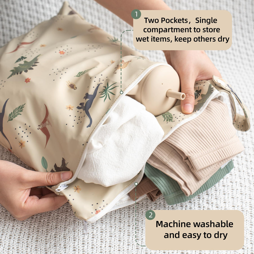 HALAA VAUVA bag with a built-in handle for stroller trips