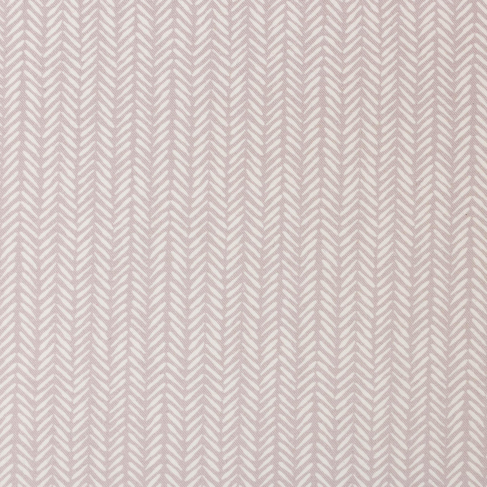 HALO BassiNest pre-shrunk cotton fabric provides breathable comfort.