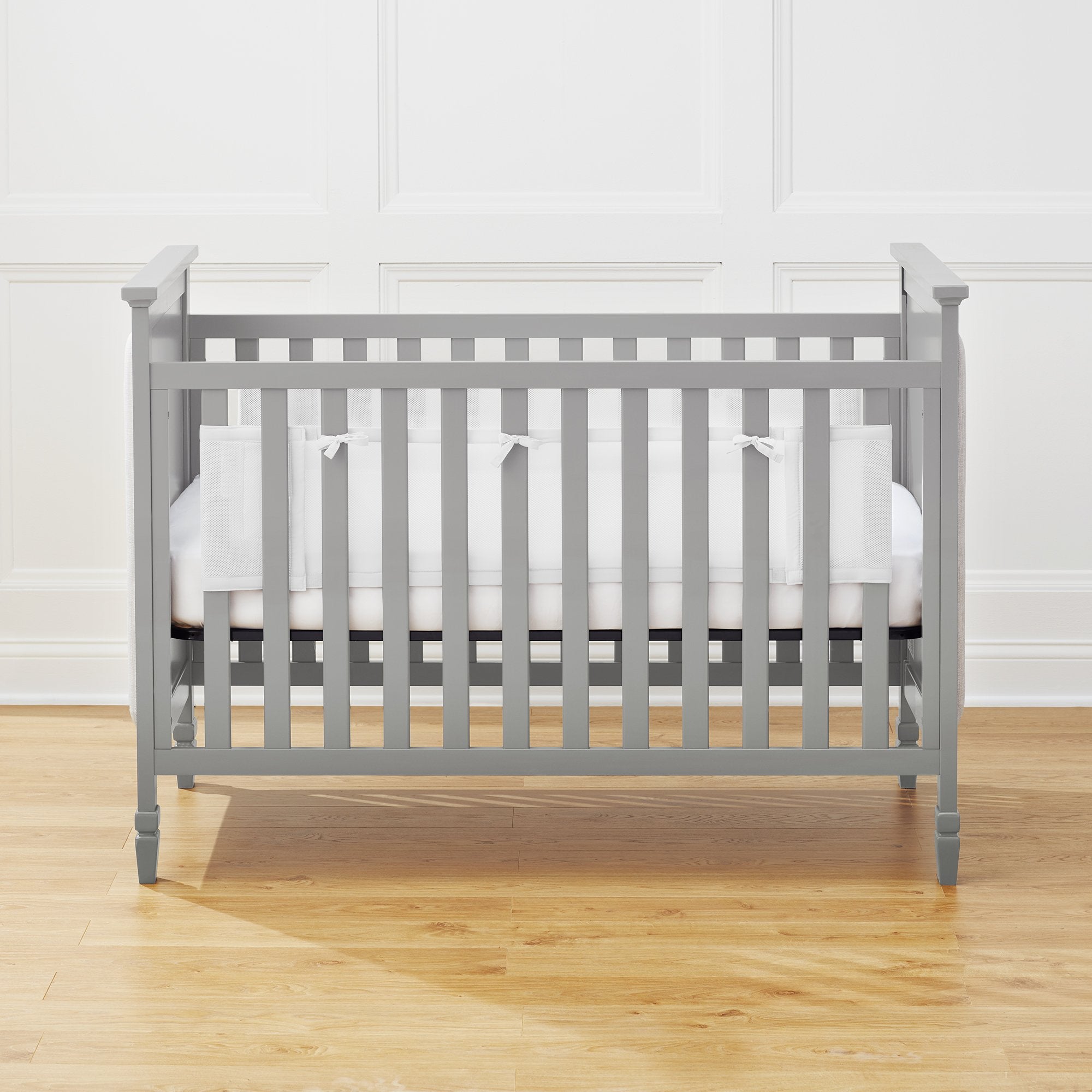 HALO BreathableBaby 3mm mesh technology maintains crib airflow