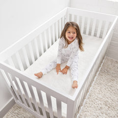 HALO DreamWeave core featuring open strand polymer for a lightweight bed.