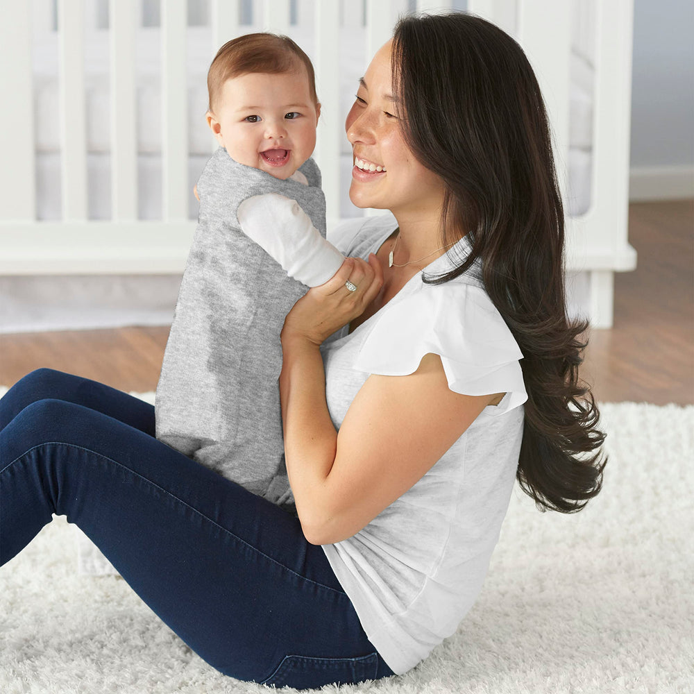 HALO SleepSack neck opening provides a safe, snug fit.
