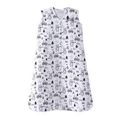 HALO SleepSack safe sleep: snug wearable blanket for secure overnight rest.